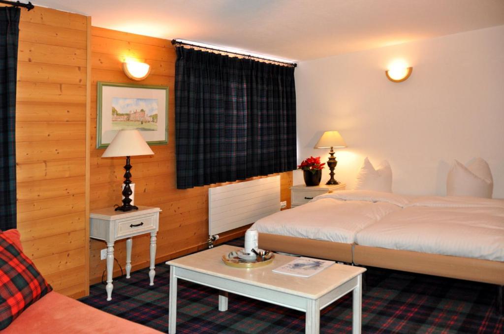 Hotel De La Paix Champéry Rom bilde